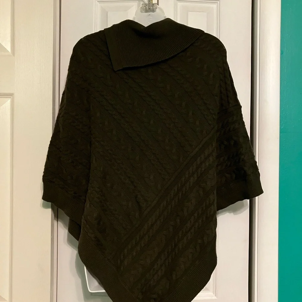 ⚡️✨Host Pick! Cool & Casual Posh Party! Talbots Cowl Neck Poncho Sweater - Picture 5 of 8